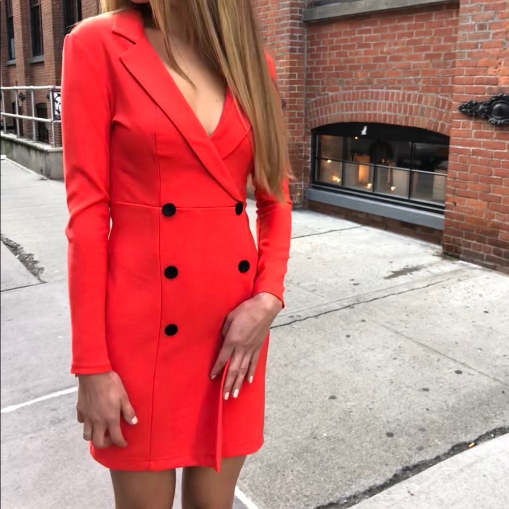 Long sleeve red mini dress - Picture 3 of 4